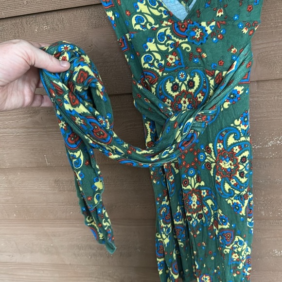 Free people Floral Green Stretch Wrap Dress size medium - Picture 2 of 4
